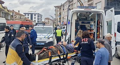 Çorum'da otomobilin çarptığı yaya yaralandı