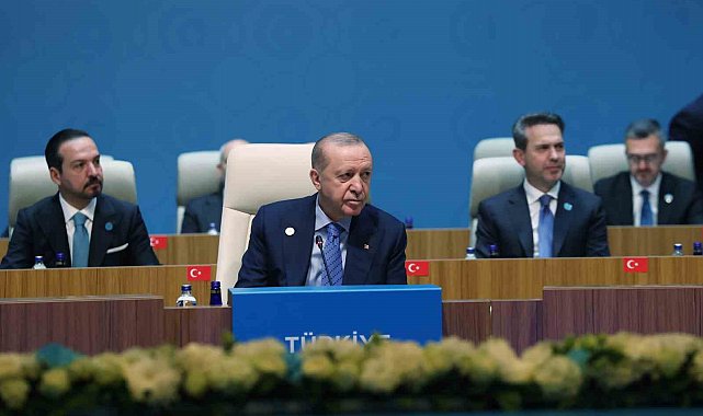Cumhurbaşkanı Erdoğan: "Türk dünyasının aile fotoğrafında ayrılığa, gayrılığa, ihtilafa yer yoktur"