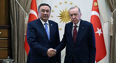 Cumhurbaşkanı Erdoğan, Türk Devletleri Teşkilatı Genel Sekreteri Ömüraliyev'i kabul etti