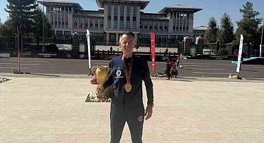 Cumhurbaşkanlığı Yarı Maratonu'nda Eskişehirlilerden önemli başarı
