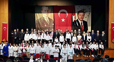 Cumhuriyet'in 103. yılı Kahta'da coşkuyla kutlandı