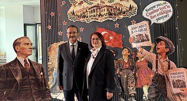 Cumhuriyetin 103. yılına özel hazırlanan hatıra köşesine yoğun ilgi