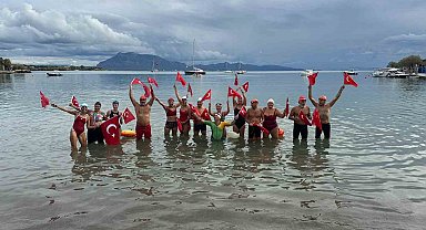 Datça'da Cumhuriyet için bin 923 metre kulaç attılar