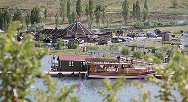 Demirözü'nde restoran ve tekne turu hizmetleri sezonu tamamladı