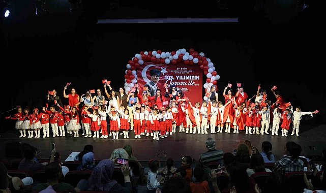 Didim Belediyesi'nden miniklerle Cumhuriyet Bayramı kutlaması