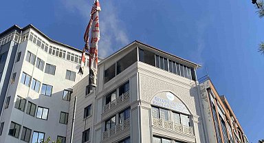 Diyanet Vakfı Kültür Merkezinde çıkan yangın korkuttu