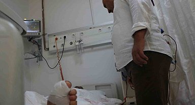 Diyarbakır'da diyabet hastasının kesilmesi planlanan parmak kurtarıldı