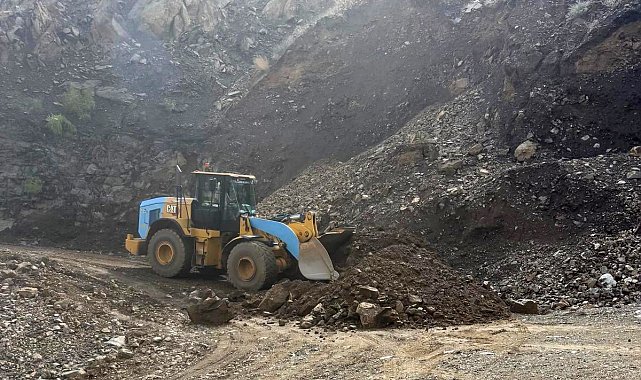 Diyarbakır'da selden zarar gören 200 kilometrelik yol açılıyor