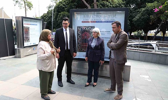 Döşemealtı halılarının hikayesi Cumhuriyet Meydanı'nda