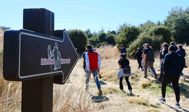 Dünya Yürüyüş Gününde Zığındere Harp Yolu'nda yürüyüş