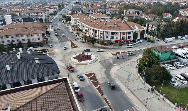 Düzce şehir merkezinde trafik akışına düzen geldi