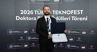 Düzce Üniversitesi öğretim üyesi üçüncü oldu