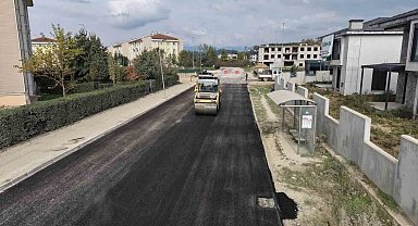 Düzce'de asfalt seferberliği sürüyor