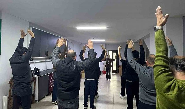 Düzce'de esnafa sabah sporu