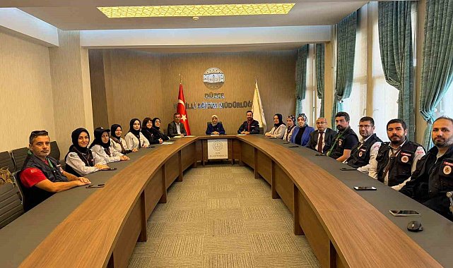 Düzce'de izcilik faaliyetleri masaya yatırıldı