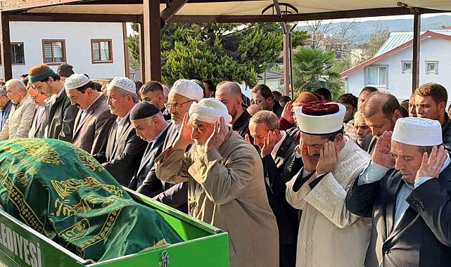 Düzce'nin sevilen iş adamı son yolculuğuna uğurlandı