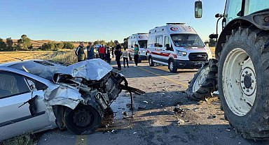 Edirne'de traktör otomobille çarpıştı: 1 yaralı