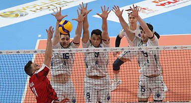 Efeler Ligi: Altekma: 3 - Spor Toto: 2