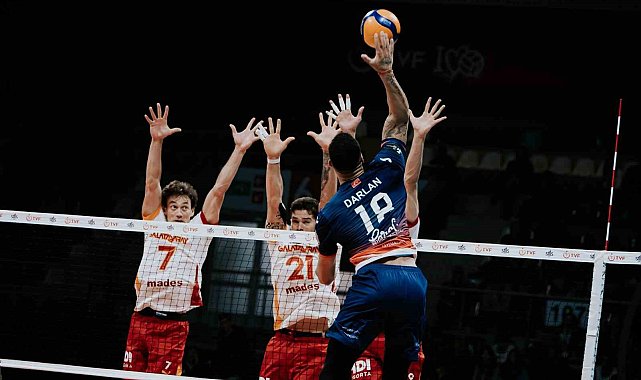 Efeler Ligi: Halkbank: 3 - Galatasaray: 1