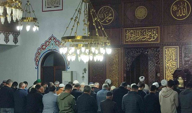 Efeler'de sabah namazı buluşması düzenlendi