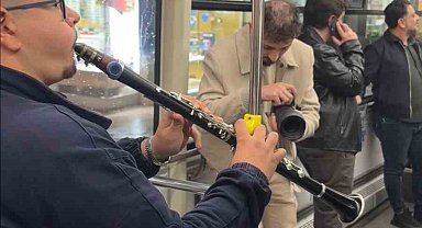 Elazığ'da belediye otobüsü türkü meclisine dönüştü