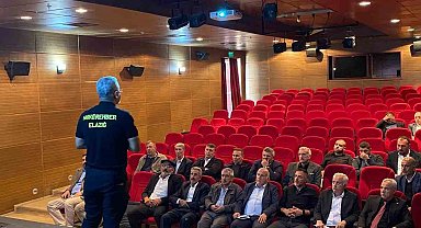 Elazığ'da muhtarlara uyuşturucuyla mücadele eğitimi