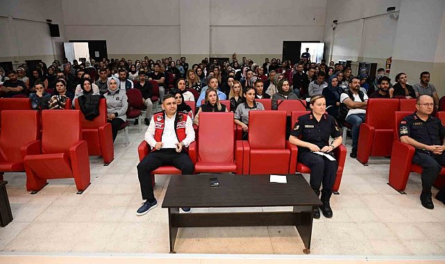 Elazığ'da okul görevlilerine eğitim
