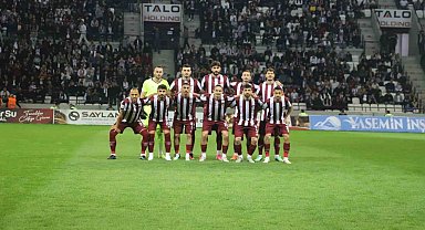 Elazığspor, Isparta'ta 21 futbolcuyla gidiyor