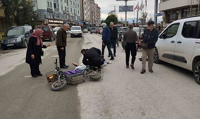 Elektrikli bisiklet kazası: 18 yaşındaki genç yaralandı