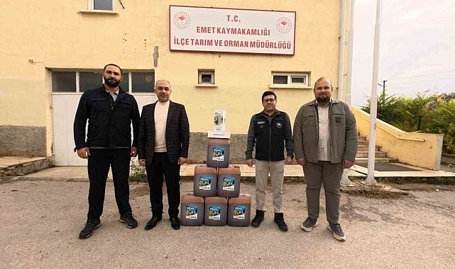 Emet'te 10 süt işletmesine antimastitör cihazı desteği