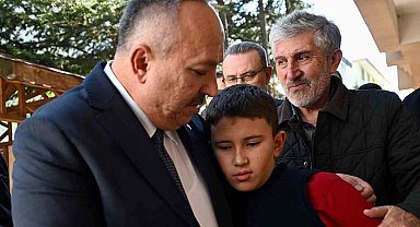 Emniyet Genel Müdürü Fidan, şehit polis Türkoğlu'nun babaevine taziye ziyaretinde bulundu