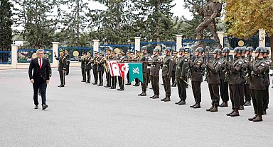 Erhürman'dan Kıbrıs Türk Barış Kuvvetleri Komutanı İnaltekin ve Güvenlik Kuvvetleri Komutanı Bilir'e ziyaret