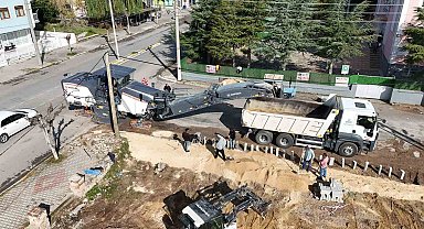 Ertuğrul Gazi Caddesi'nde sıcak asfalt çalışmaları başladı