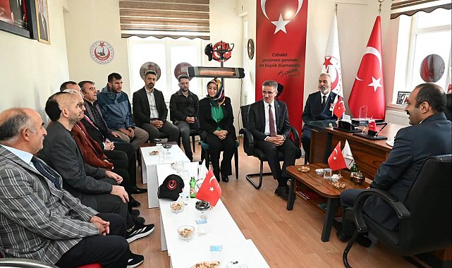 Erzurum valisi Baruş: "Şehit ailelerimiz ve gazilerimiz başımızın tacıdır"