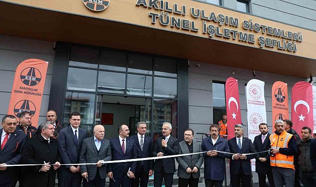 Erzurum'da akıllı ulaşım sistemleri merkezi hizmete açıldı