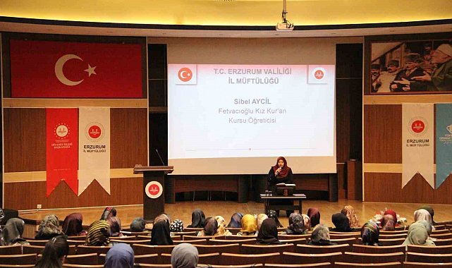 Erzurum'da "Cami ve Sosyal Hayat" konferansı düzenlendi