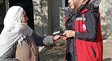 Erzurum'da "Çınarlarımızla Bir Ömür Bir Dua" projesiyle büyüklerin kapısı çalınıyor