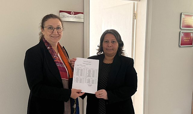 Esen Çınar ve yönetimi mazbatasını aldı