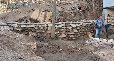 Esentepe Mahallesi'nde çevre düzenleme çalışmaları sürüyor