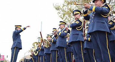 Eskişehir'de 29 Ekim Cumhuriyet Bayramı coşkuyla kutlandı