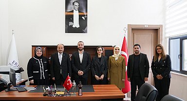 ETÜ 60+ tazelenme üniversitesi ile Habitat derneği arasında iyi niyet sözleşmesi imzalandı