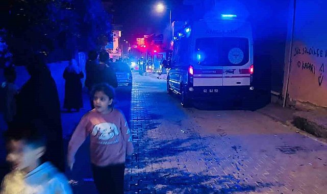 Evde çıkan yangın paniğe neden oldu