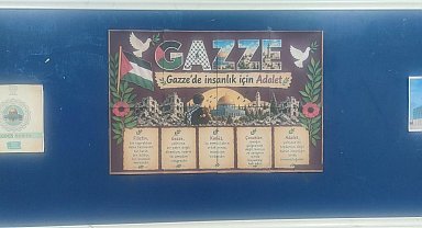Fatih Anadolu Lisesi'nde "Kudüs Benim" ve "Vakti Kuşanmak" panoları hazırlandı