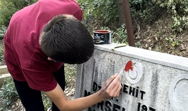 Feke'de öğrencilerden şehit kabirlerine vefa