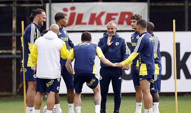 Fenerbahçe, Galatasaray derbisi hazırlıklarına devam etti