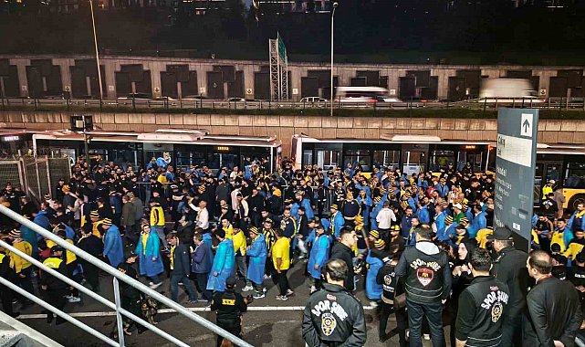 Fenerbahçe taraftarları, RAMS Park'a geldi
