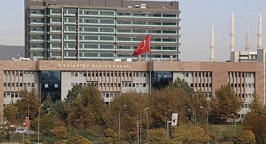 FETÖ'nün "para kasası" Naksan Holding davasında rapor bekleniyor