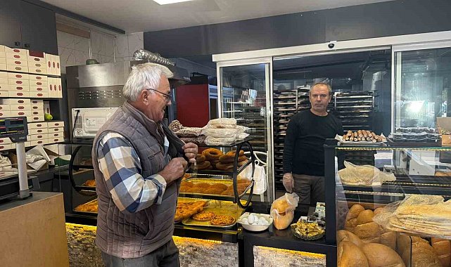 Fırıncıların 'fiyat savaşı' vatandaşa yaradı: Ekmeği 10 TL'ye düşürdü