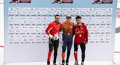 Furkan Akar madalyaya koştu