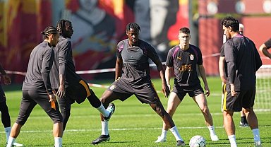 Galatasaray, Barcelona maçı hazırlıklarına başladı